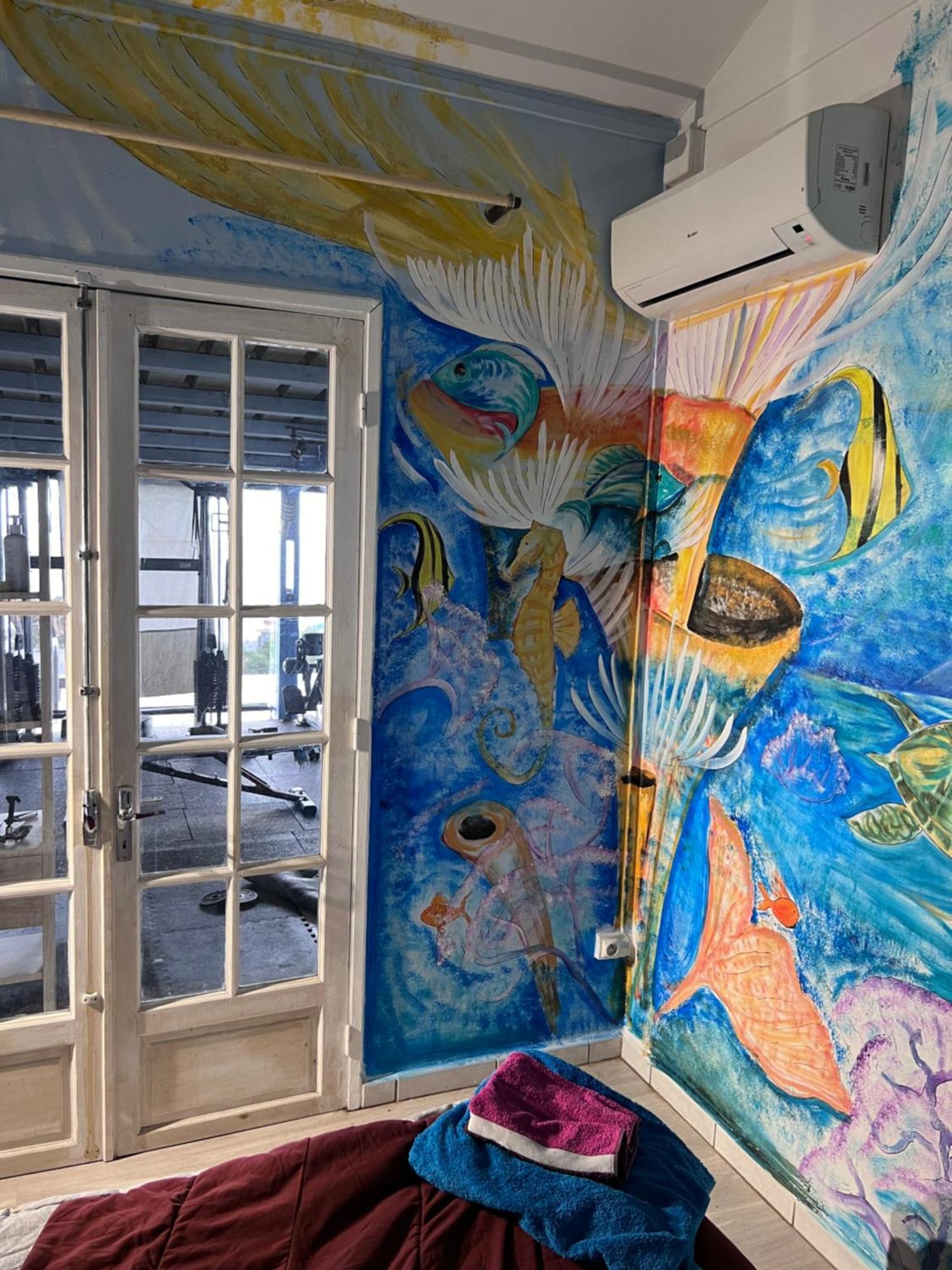 Appartamento Chez Kevin Saint-Leu Esterno foto