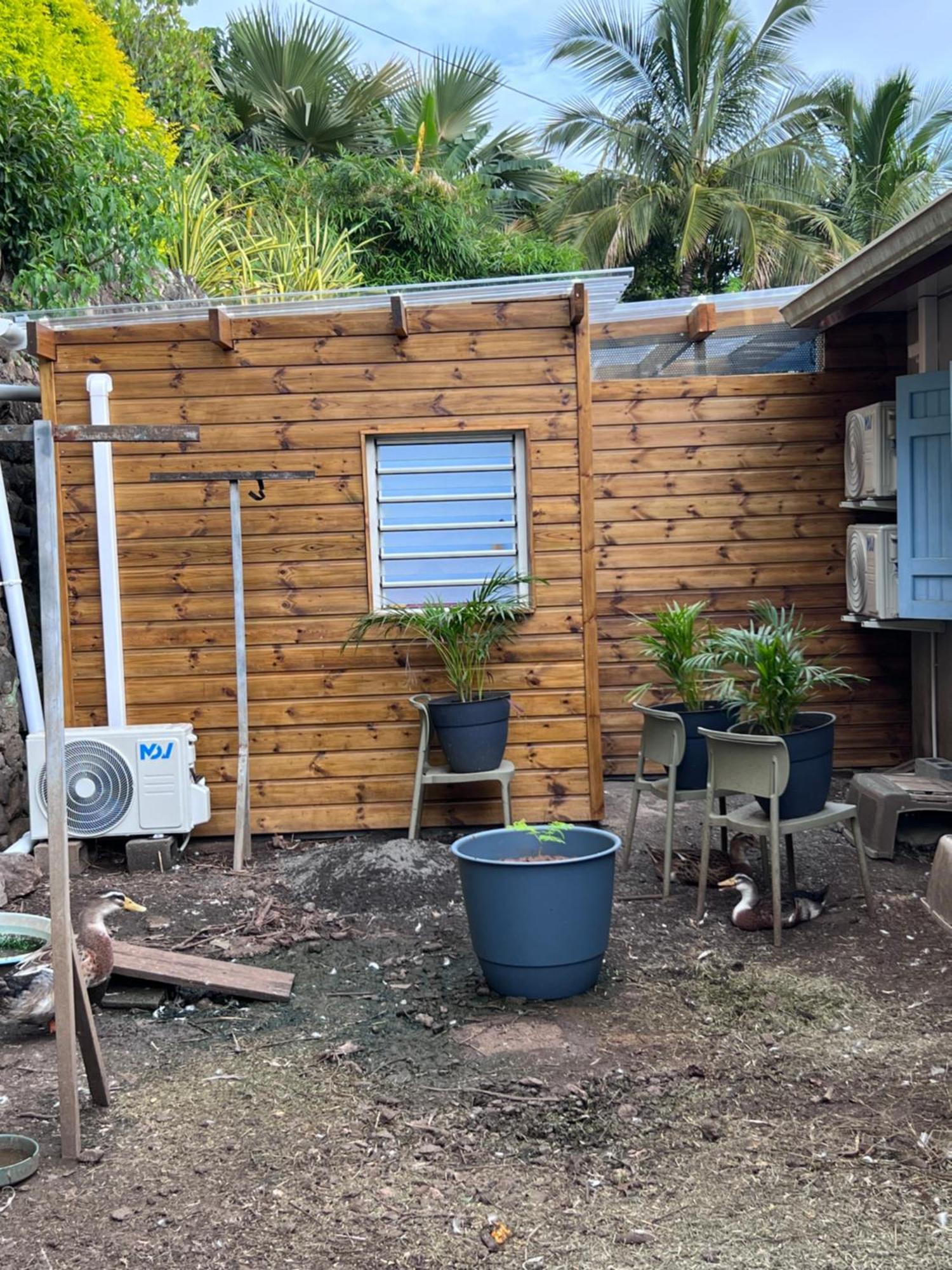 Appartamento Chez Kevin Saint-Leu Esterno foto